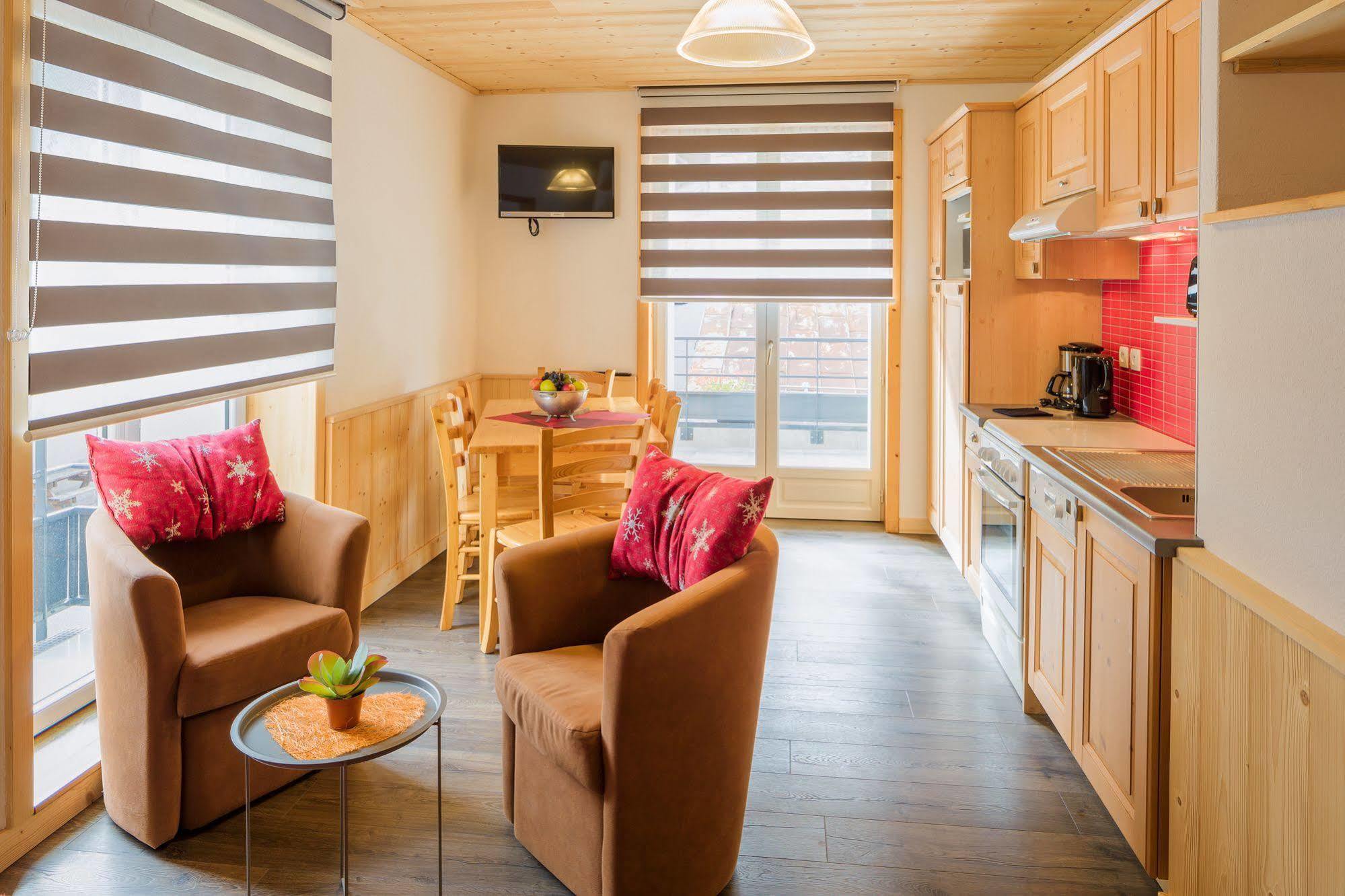Residence Les Tavaillons Mijoux Eksteriør billede