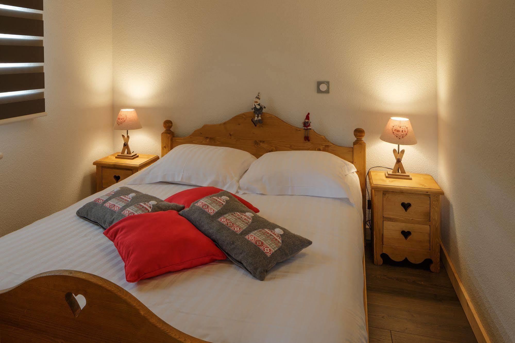 Residence Les Tavaillons Mijoux Eksteriør billede